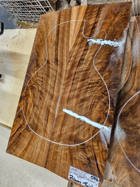Ripple English Walnut Bookmatched Set #084