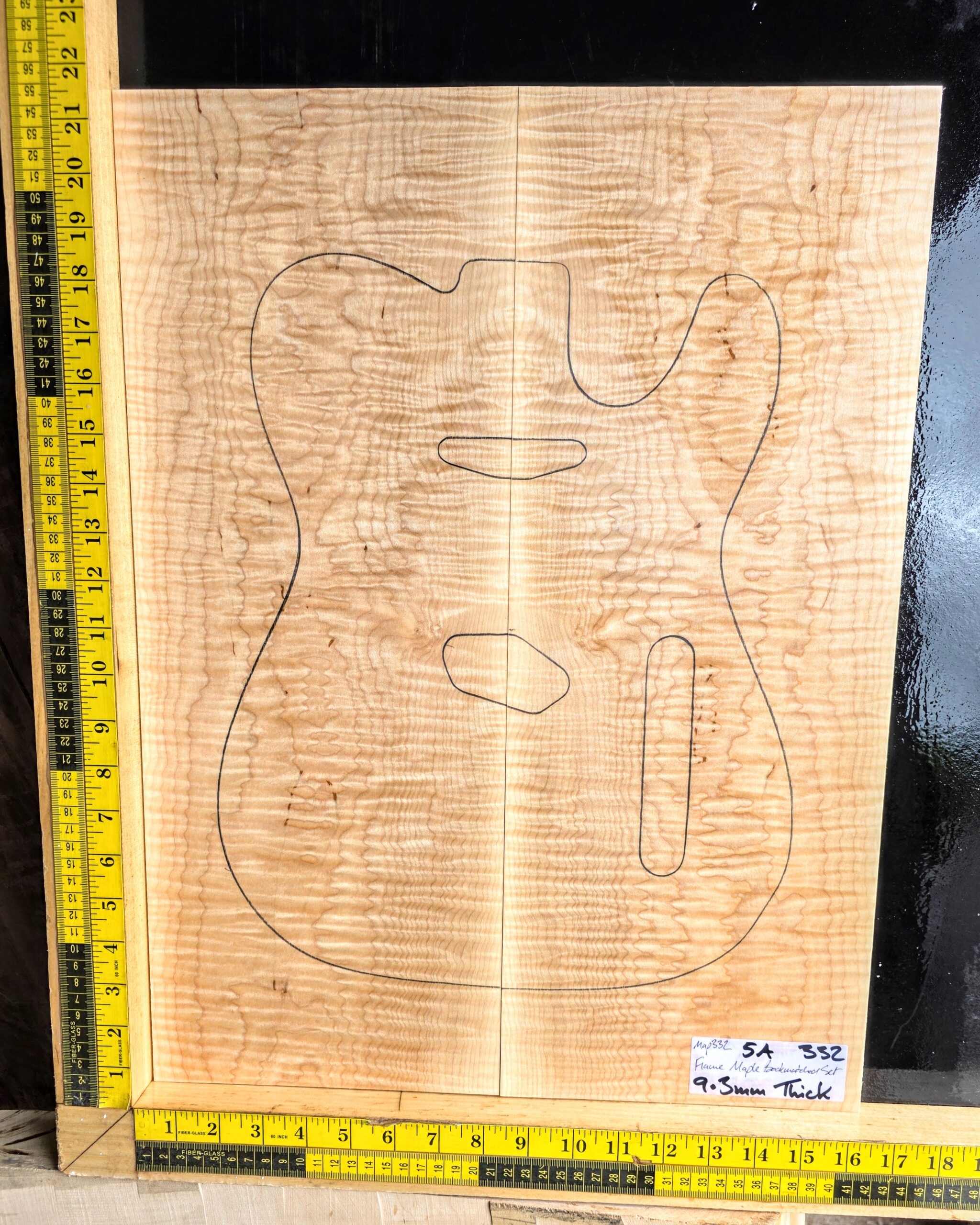 Flame Soft Maple body top材 Master Grade Flame Maple Guitar Top Set – Bookmatched Drop Top