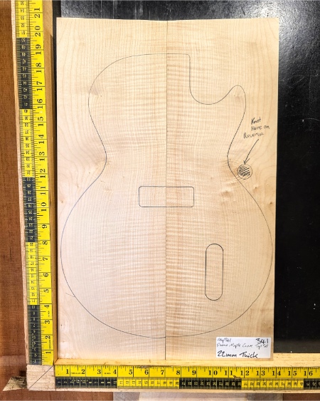 Flame Maple Carve Top Set