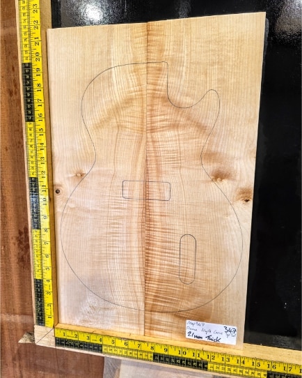 Flame Maple Carve Top Set