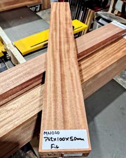 Mahogany Quarter Sawn Guitar Neck Blank