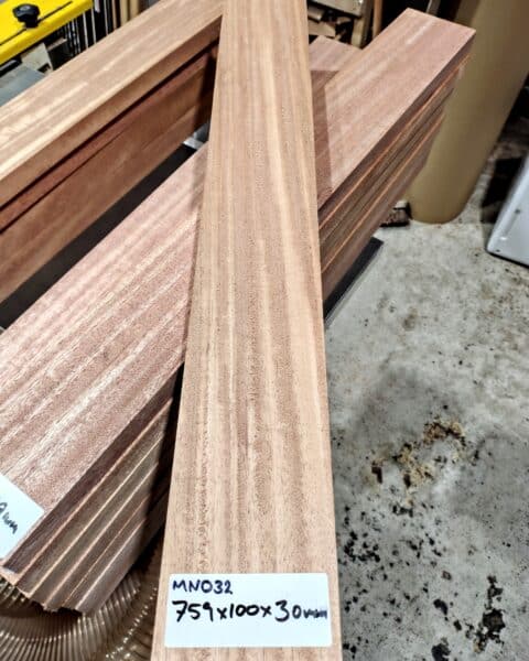 Mahogany Quarter Sawn Guitar Neck Blank